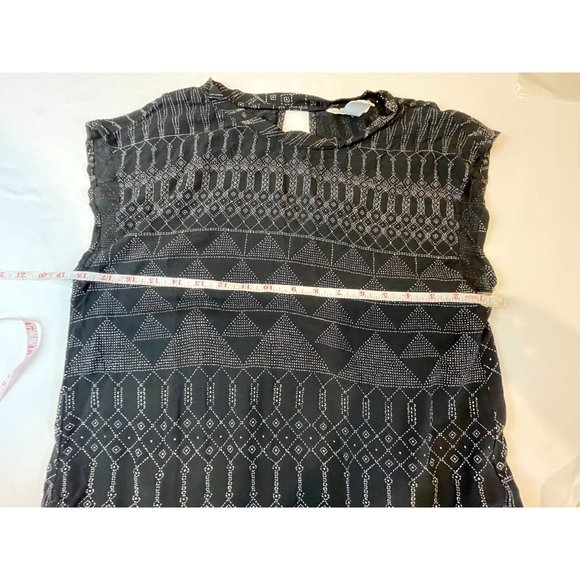 H&M Women Aztec Print Tunic Dress Sleeveless Round Neck Keyhole Black White SZ 6 - Picture 4 of 8